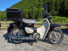 ホンダ　スーパーカブＣ１２５　メーターバイザー　パニアケース付き