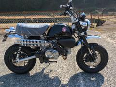 ホンダ　モンキー１２５　ＡＢＳ　ＪＢ０５　タケガワスクランブラーマフラー　フェンダレスキット付き