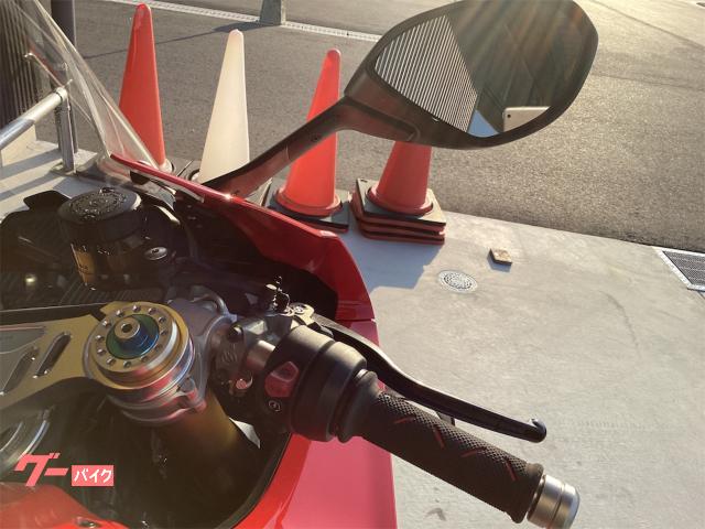 DUCATI V4 R — миниатюра 6