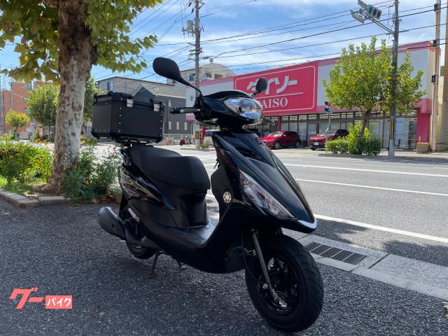 ＡＸＩＳ　Ｚ　現行モデル　リアＢＯＸ付