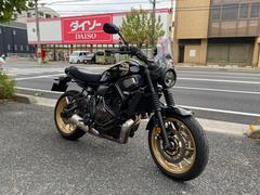 ヤマハ　ＸＳＲ７００　ワンオーナー　スクリーン　エンジンガード　ＥＴＣ　グリップヒーター　ＵＳＢ電源　ガラスコーティング済み