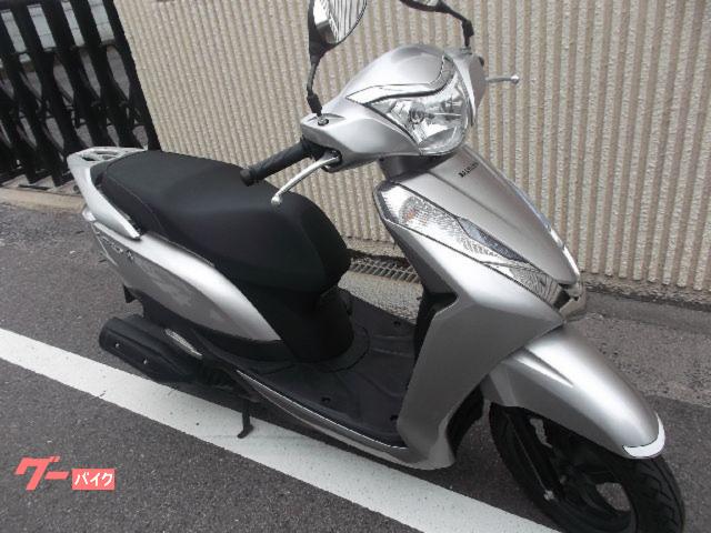リード１２５　ＪＦ４５　インジェクション　アルテミスシルバーメタリック