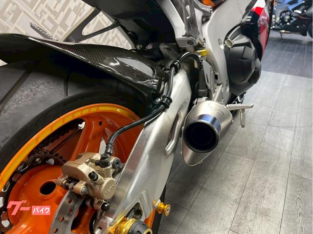 ホンダ CBR1000RR SC59前期型 レプソルカラー TSR