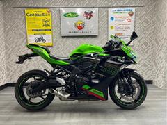 カワサキ　Ｎｉｎｊａ　ＺＸ−２５Ｒ　ＳＥ　ＫＲＴエディション　クイックシフター　ノーマル車