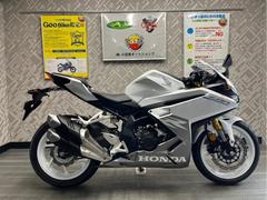 ホンダ　ＣＢＲ２５０ＲＲ　ＡＢＳ　現行型　クイックシフター　スライダー　グリップヒーター