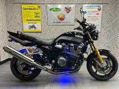 ヤマハ　ＸＪＲ１３００　２型　前後オーリンズ　ＯＺホイール　バックステップ　ワイバンフルエキマフラー　ＬＥＤ
