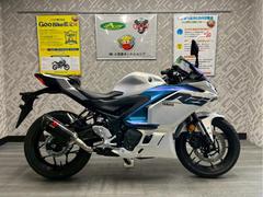 ヤマハ　ＹＺＦ−Ｒ２５　ＡＢＳ　ワンオーナー　現行型　アクラマフラー