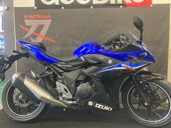 スズキ　ＧＳＸ２５０Ｒ社外ヘルメットホルダー付き