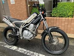 ヤマハ　トリッカー　ハンドル社外　レバ−社外　タイヤ前後新品