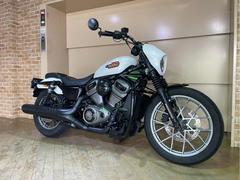 ＨＡＲＬＥＹ−ＤＡＶＩＤＳＯＮ　ＲＨ９７５Ｓ　ナイトスタースペシャル　２０２３年モデル　サドルバッグ　エンジンガード　カスタムペイント