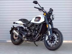 ＨＡＲＬＥＹ−ＤＡＶＩＤＳＯＮ　Ｘ５００　２０２４年モデル　ロードスターモデル　灯火類ＬＥＤ　エンジンガード　Ｐ＆Ａミラー