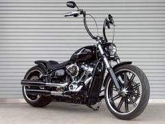 ＨＡＲＬＥＹ−ＤＡＶＩＤＳＯＮ　ＦＸＢＲＳ　ソフテイル　ブレイクアウト１１４　２０１９年モデル　ＥＴＣ　カスタムハンドル　ステップボード他カスタム