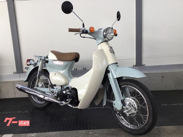 リトルカブ かわいいマニュアルの原付です