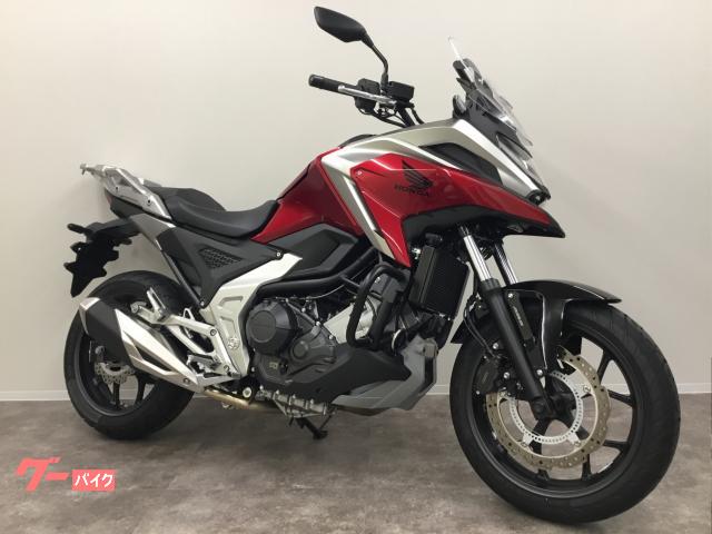 ＮＣ７５０Ｘ　２０２３年モデル　リアキャリア　エンジンガード　キャンディークロモスフィアレッド