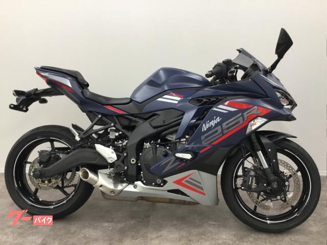 2022年式 Kawasaki ZX-25r ブラック クイックシフター付き クイック