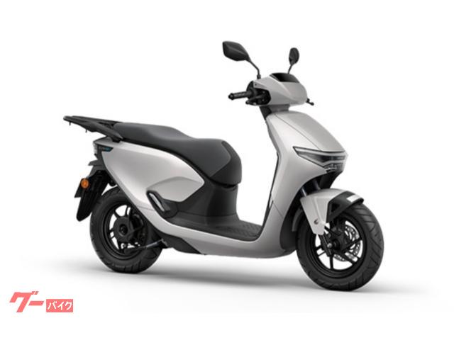 ＣＵＶ　ｅ：　電動スクーター　ＥＶ　原付二種　７．０インチＴＦＴフルカラー液晶メーター　パールジュビリーホワイト