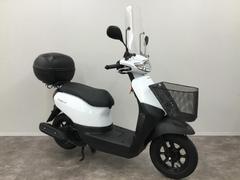 ホンダ　タクト・ベーシック　日本製　メーカー保証付き　ウインドシールド　リアボックス　フロントバスケット　ロスホワイト