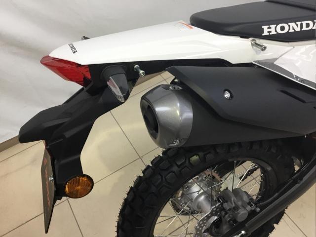 ホンダ ＣＲＦ２５０Ｌ シート高８３０ｍｍ ＡＢＳ ２０２３年モデル スウィフトグレー｜昭和ホンダ販売（株）｜新車・中古バイクなら【グーバイク】