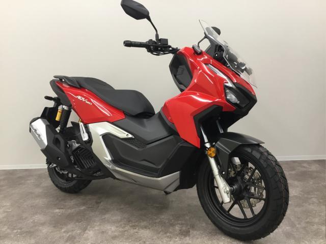 ホンダ ADV160 2025年モデル 2段階可変スクリーン スマート