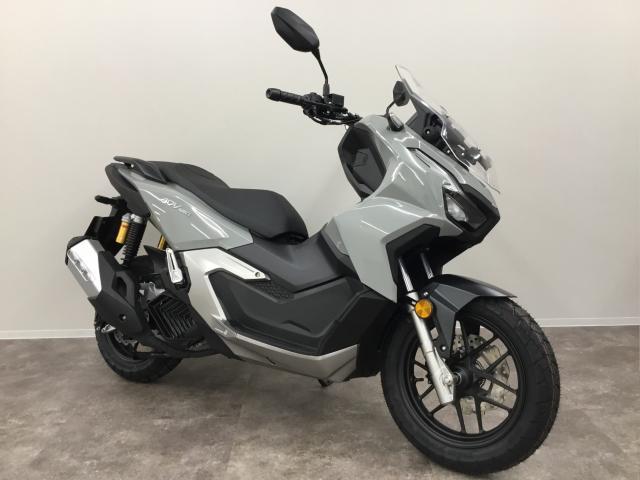 ADV160 純正シールド　2025年 速報】ビビッドなレッドが来る！？ 2025年新ADV160はカラバリ一