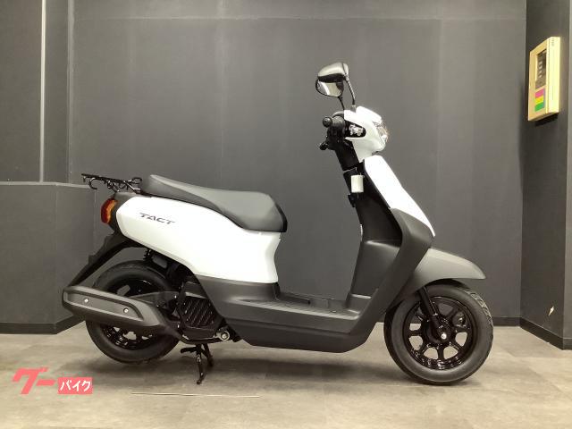 ホンダ タクト・ベーシック　ロスホワイト　日本製の画像（岡山県