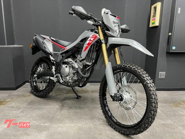 ＣＲＦ２５０Ｌ　２０２５年モデル　ＡＢＳ　アシストスリッパークラッチ搭載　ＬＥＤヘッドライト＆ウインカー