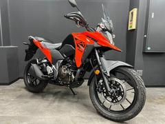 スズキ　Ｖ−ストローム２５０ＳＸ　ＡＢＳ　油冷エンジン　ＵＳＢ電源ソケット　ナックルガード　アンダーカウル標準装備