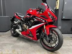 ホンダ　ＣＢＲ６５０Ｒ　ＥＴＣ　グリップヒーター　エンジンスライダー　クイックシフター　ＵＳＢ電源　その他多数