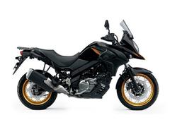 スズキ　Ｖ−ストローム６５０ＸＴ　最終モデル　２０２５年カラー　ＡＢＳ　チューブレスタイヤ　トラクションコントロール機能搭載