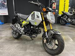 ホンダ　グロム　２０２１年モデル　ＡＢＳ　５速ミッション　グラブバー　ヘルメットロック装備済み