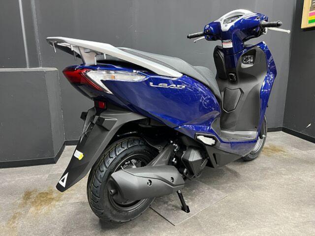 ホンダ リード125 2025年モデル 37Lラゲッジボックス USB