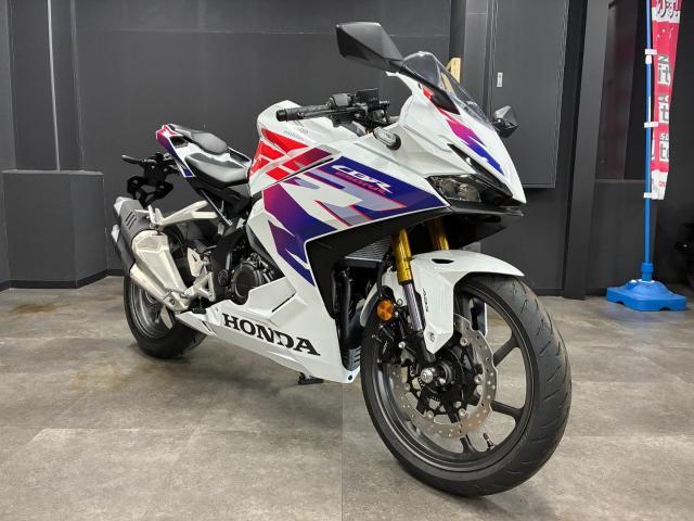 ホンダ CBR250RR 2025年モデル ABS アシスト＆ス