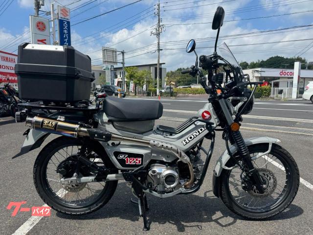 ＣＴ１２５ハンターカブ　２０２５　　ヨシムラマフラー　グリップヒーター　クロックギヤポジション　純正Ｒボックス