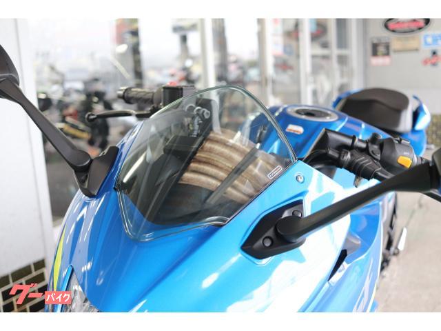 スズキ GIXXER SF 250 ABS 2021年モデル