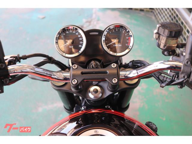 カワサキ Z900RS 火の玉カラー フェンダーレス エンジン