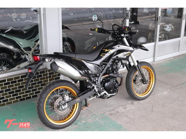 カワサキ KLX230SM ブラック 社外グリップ バーエンド｜（株