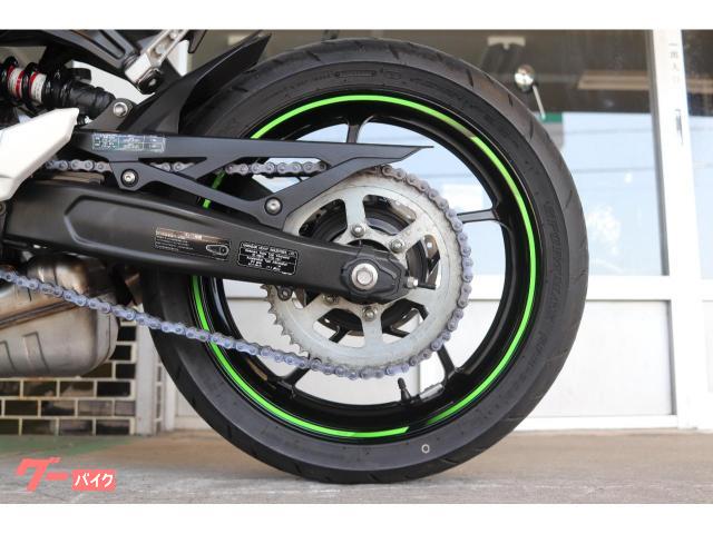 カワサキ Ninja ZX－25R ABS ノーマル ブラック フロント