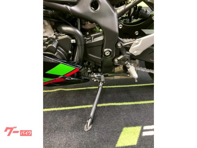 カワサキ Ninja ZX－25R SE エンジンスライダー／ETC