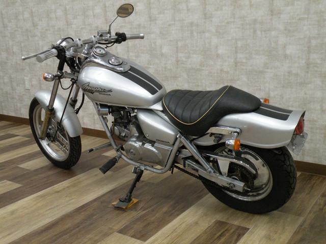 ホンダ ＭＡＧＮＡ　ＦＩＦＴＹ　ロングフォーク　ボアアップの画像（岡山県