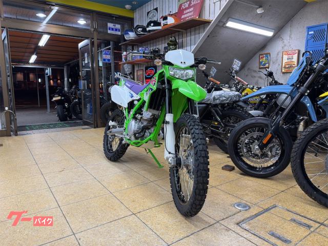 カワサキ KLX250 最終型 倒立サス フルサイズ 前後タイヤNEW カワサキ KLX250 最終型 倒立サス フルサイズ 前後タイヤNEW