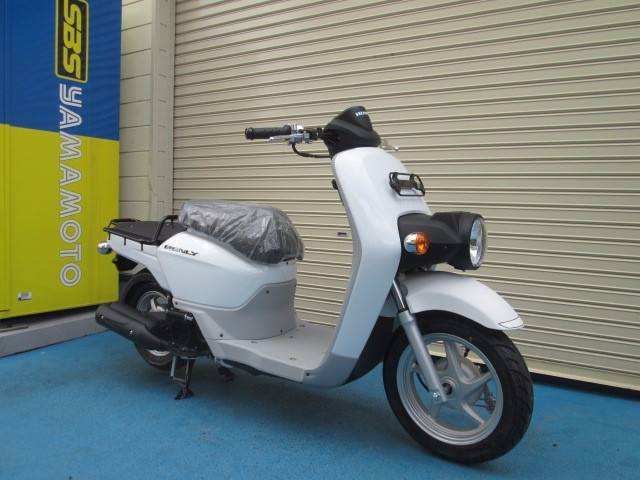 NBS バイクパーツセンター 317101 AA03 HD店 JA09 ウィンドウスクリーン ベンリィ50 ベンリィ110 お得クーポン発行中  ウィンドウスクリーン