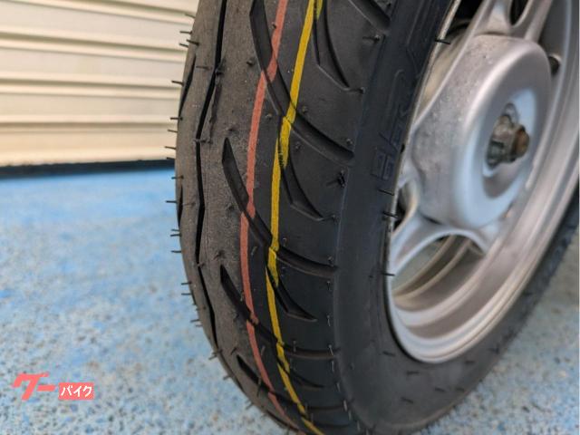 ホンダ Dio50 左右グリップ 後ろタイヤ 新品交換済｜（有）SBS