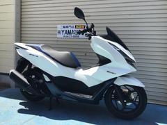 ホンダ　ＰＣＸ　ｅ：ＨＥＶ　ワンオーナー車　スペアキー有