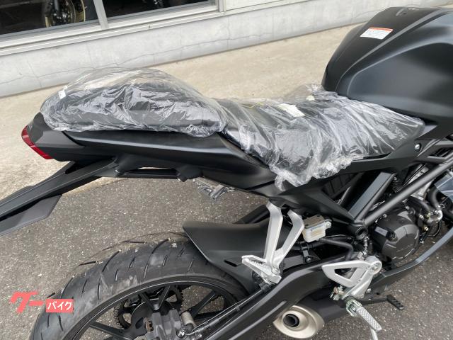 ホンダ CB125R マットガンパウダーブラックメタリック