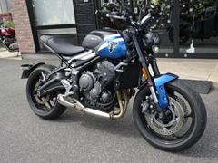 ＴＲＩＵＭＰＨ　トライデント６６０　２０２５年モデル　クイックシフター　ライドモード　トラコン　アシスト＆スリッパークラッチ