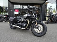 ＴＲＩＵＭＰＨ　ボンネビル　ボバー　クロームエディション　２０２３年モデル　ＥＴＣ　サドルバッグ　ライドモード　トラコン