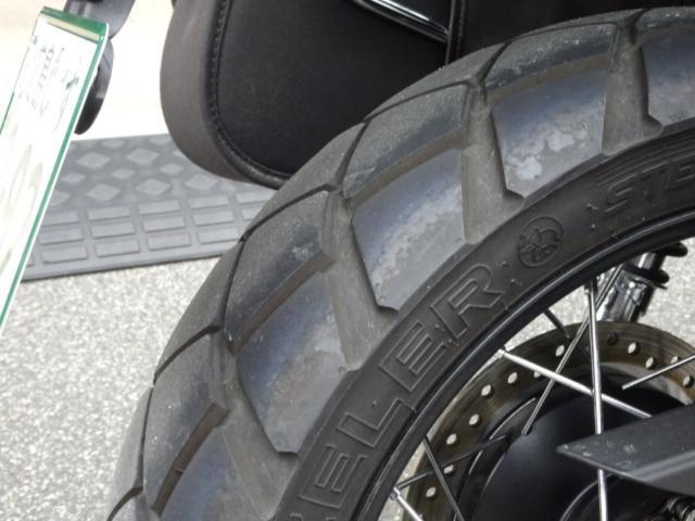 ストリートスクランブラー 2017年モデル ETC スクリーン リアキャリア サドルバッグ