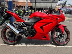 カワサキ　Ｎｉｎｊａ　２５０Ｒ　セル付　インジェクション　カスタムマフラー（ヨシムラ）　ヘルメットロック