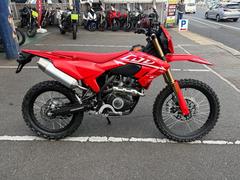 ＱＪＭＯＴＯＲ　ＣＯＶ　１２５Ｘ　２０２５モデル　インジェクション　セル付き