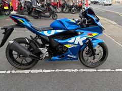 スズキ　ＧＳＸ−Ｒ１２５　２０１９年モデル　マルチバー　セル付き　インジェクション　社外スクリーン